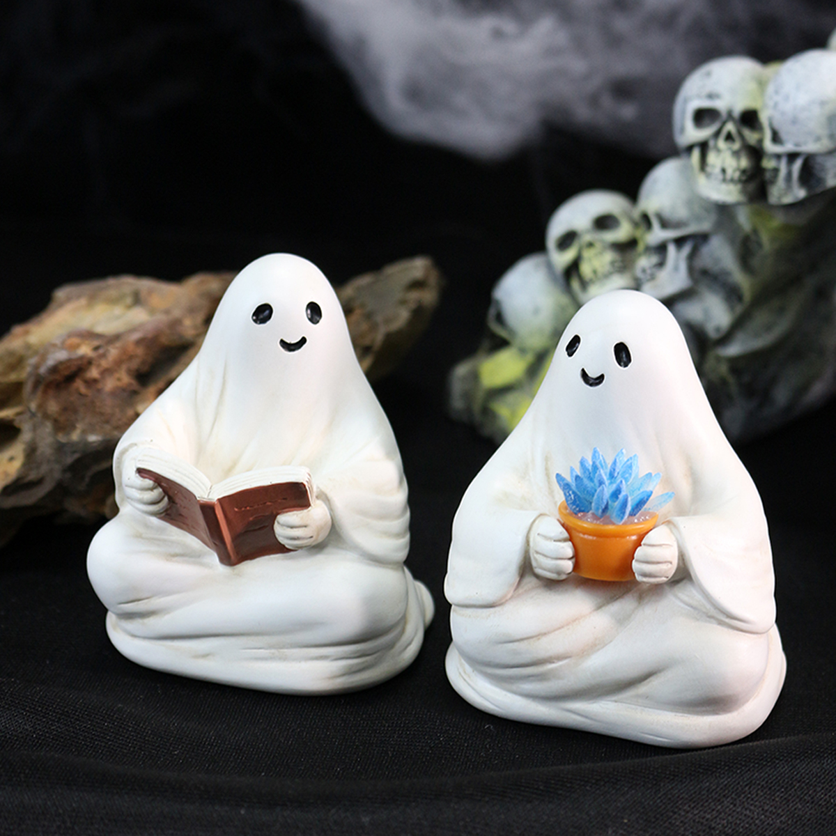 Bonsai Garden Art - 2PCS holding flower pots and reading